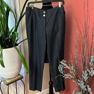 Banana Republic Ryan Straight Leg Pant  🦋🌷ALL BUNDLES 50% off!!! 🦋🌷Be sure t